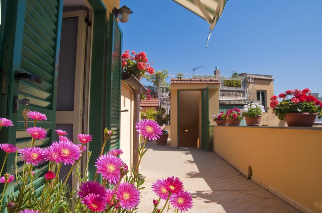 Tetto Fiorito Apartment Castellammare di Stabia Exterior photo