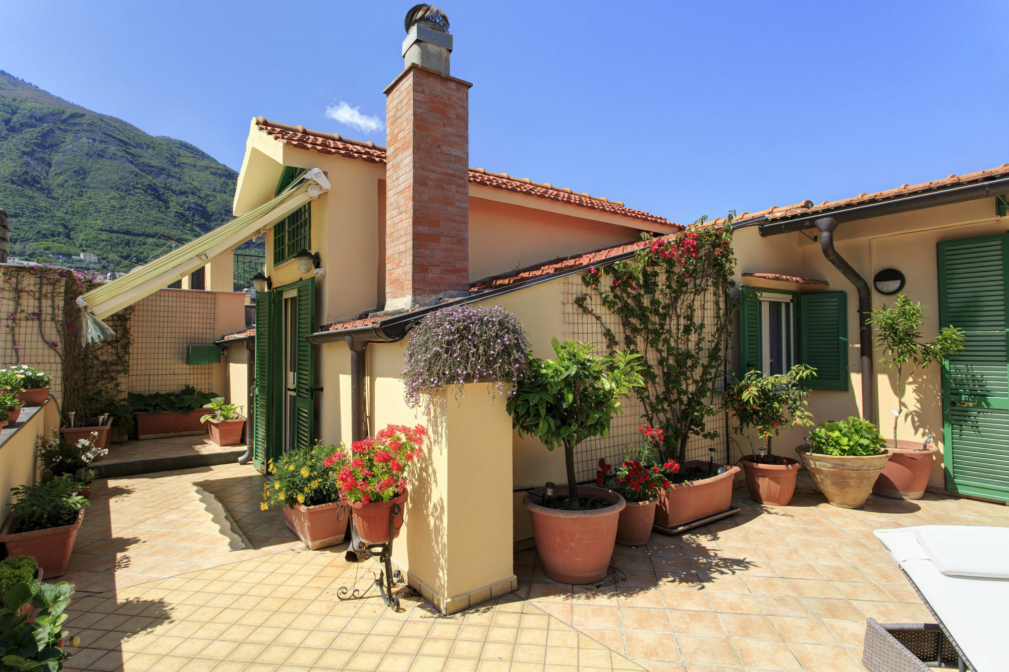 Tetto Fiorito Apartment Castellammare di Stabia Exterior photo
